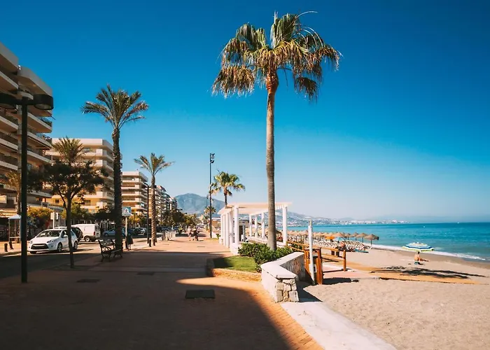 Floor Park With Parking Apartamento Fuengirola