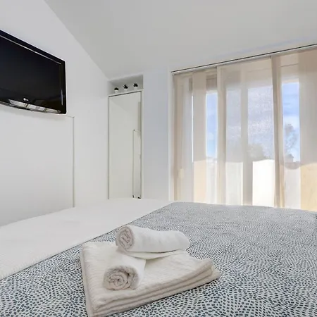 Apartment Floor Park With Parking Fuengirola