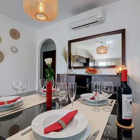 Floor Park With Parking Apartmán *