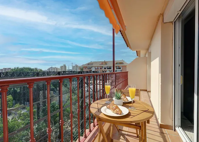 Floor Park With Parking