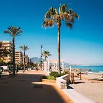 Floor Park With Parking Apartamento Fuengirola