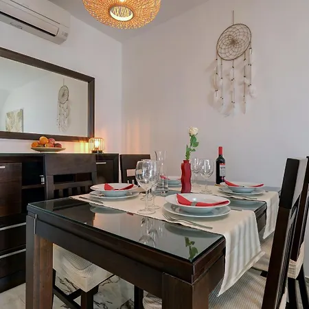 Apartment Floor Park With Parking Fuengirola